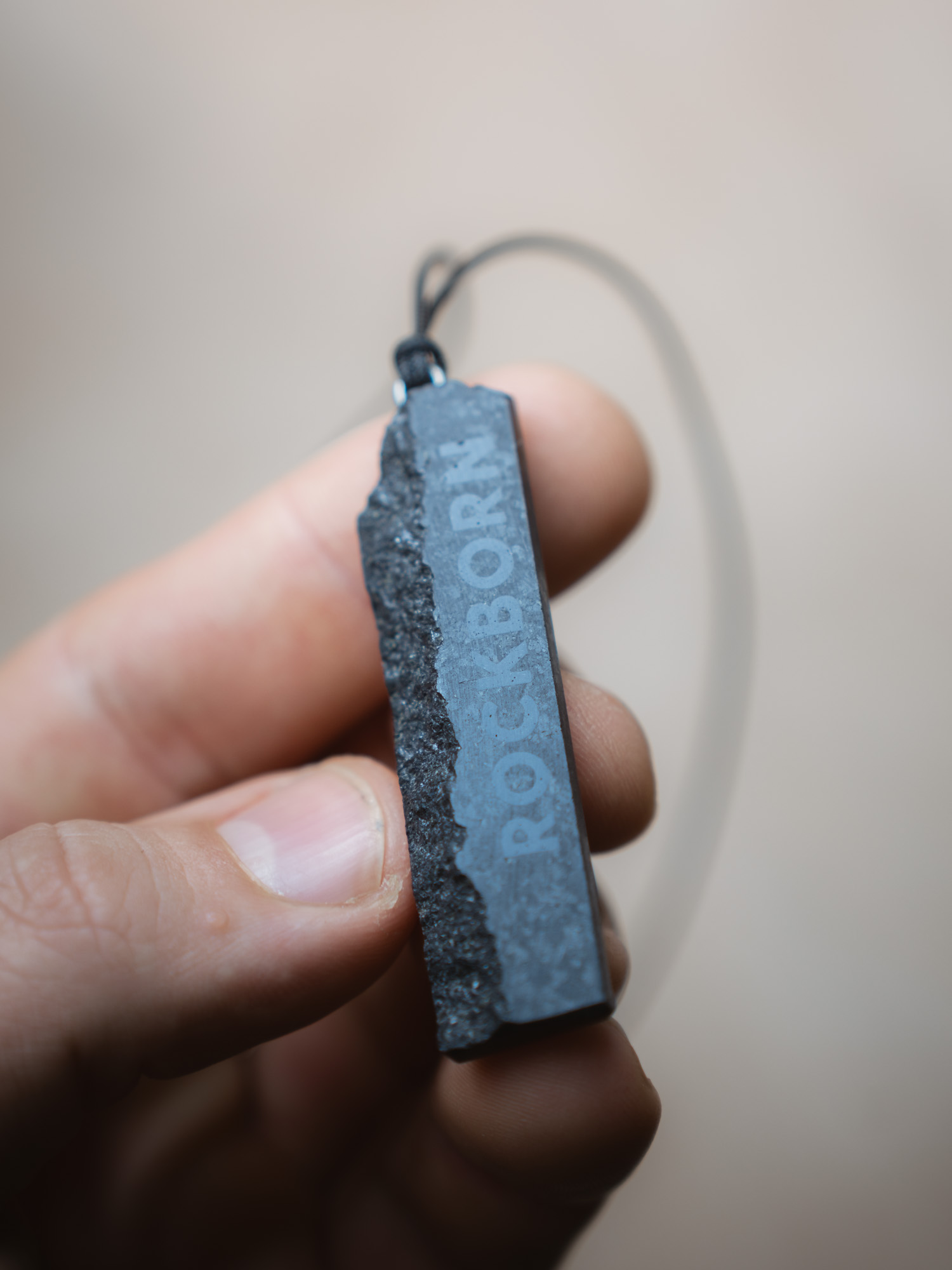 Přívěsek ROCKBORN-7